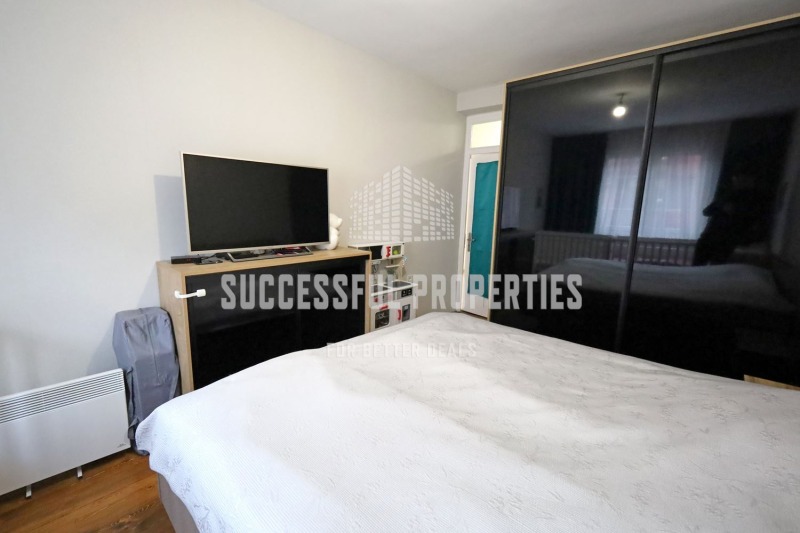Till salu  1 sovrum Sofia , Izgrev , 82 kvm | 43022969 - bild [11]