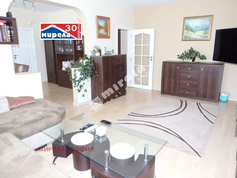 Продава  4-стаен град София , Люлин 4 , 137 кв.м | 56043526 - изображение [2]