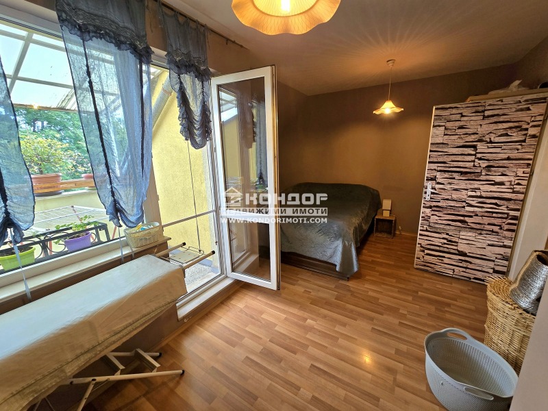Na sprzedaż  3+ sypialni Plowdiw , Centar , 123 mkw | 38338262 - obraz [9]