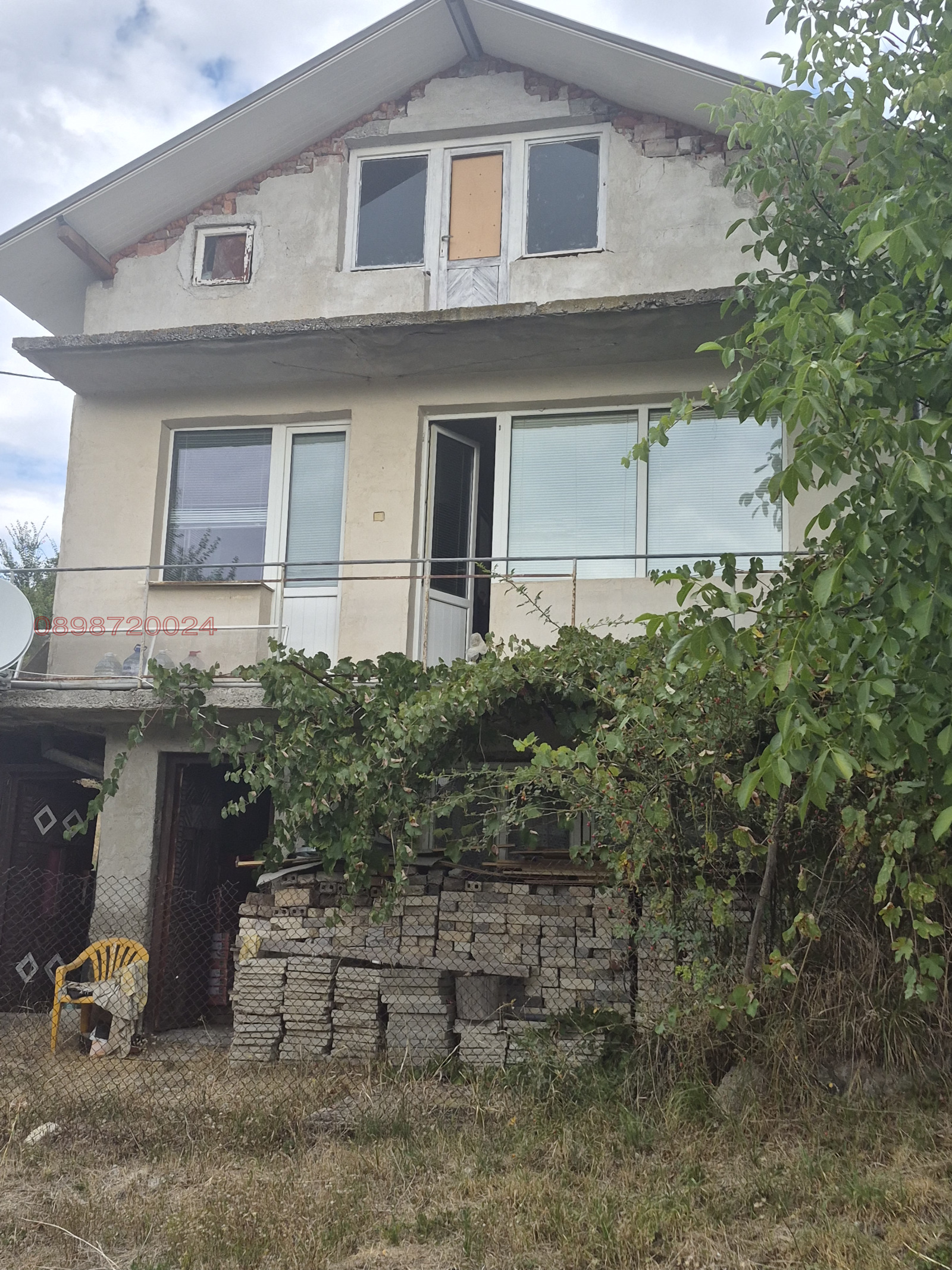Продава КЪЩА, с. Богданов дол, област Перник