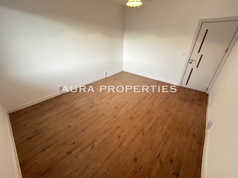 Продава 2-СТАЕН, гр. Разград, Орел, снимка 6 - Апартаменти - 52686523