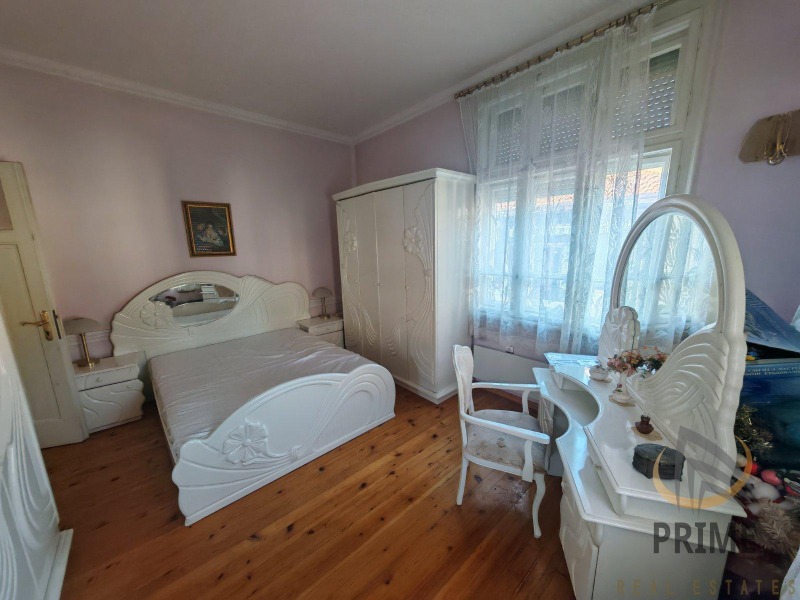For Sale  3+ bedroom Burgas , Tsentar , 174 sq.m | 29745960 - image [4]