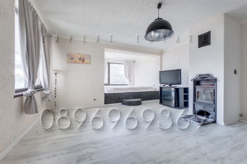 In vendita  3+ camere da letto Varna , Galata , 195 mq | 79997256 - Immagine [3]