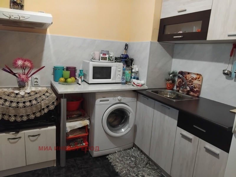 На продаж  1 спальня Велико Търново , Зона Б , 76 кв.м | 90814215 - зображення [2]