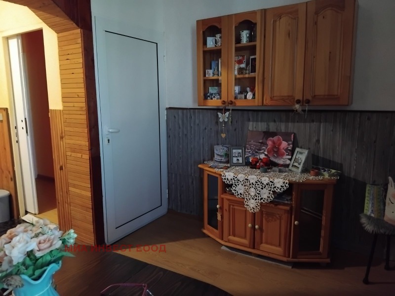 Te koop  1 slaapkamer Veliko Tarnovo , Zona B , 76 m² | 90814215 - afbeelding [4]