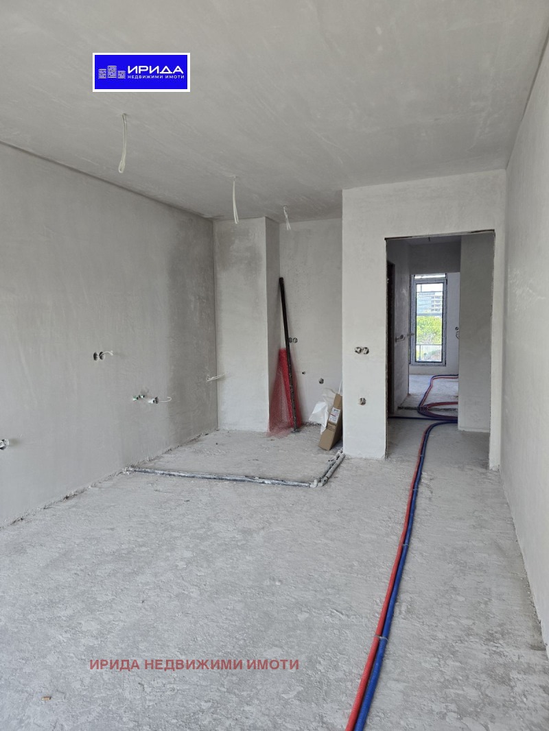 À venda  2 quartos Sofia , Mladost 4 , 96 m² | 71081449 - imagem [2]