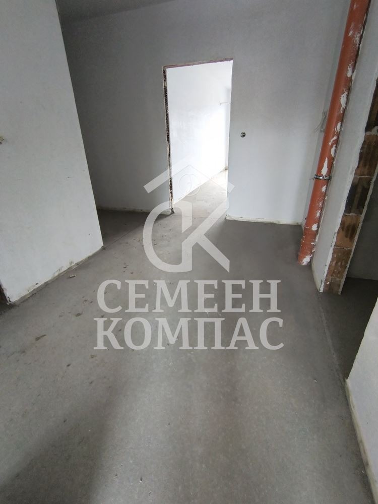 Продава 3-СТАЕН, гр. Пловдив, Остромила, снимка 14 - Апартаменти - 54453353