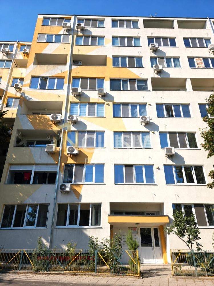 Продава 4-СТАЕН, гр. Бургас, Изгрев, снимка 4 - Апартаменти - 55952521