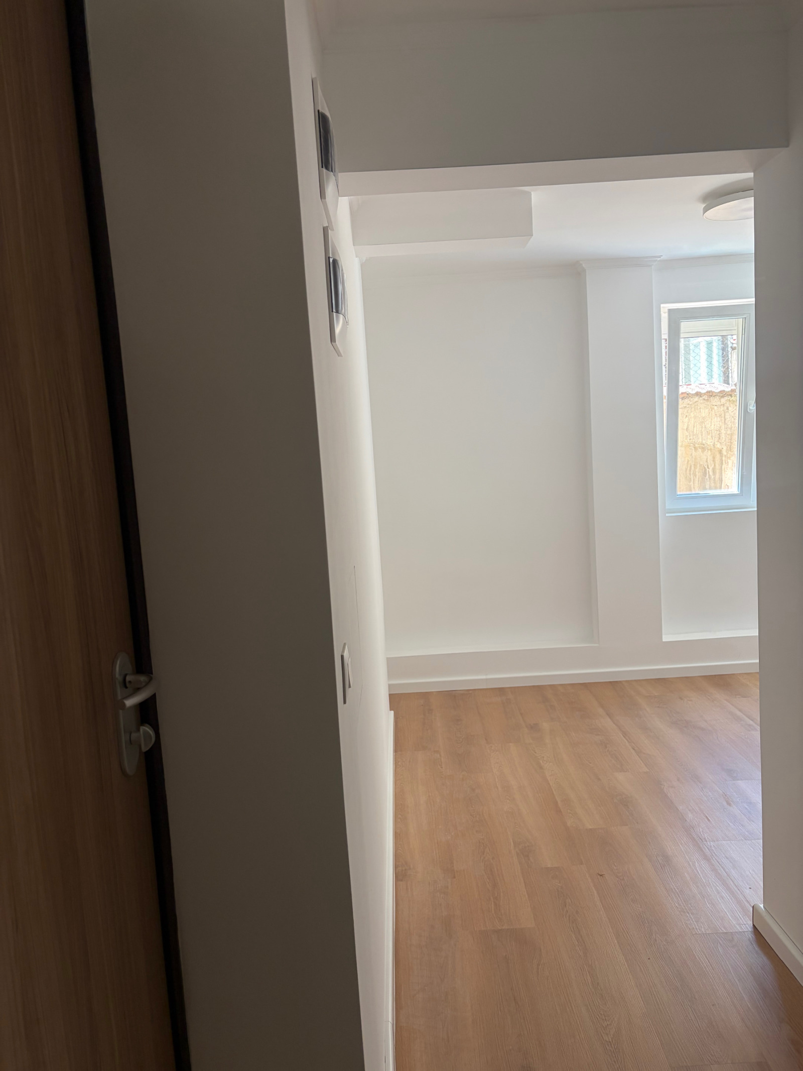 Продава ОФИС, гр. София, Център, снимка 11 - Офиси - 55077432