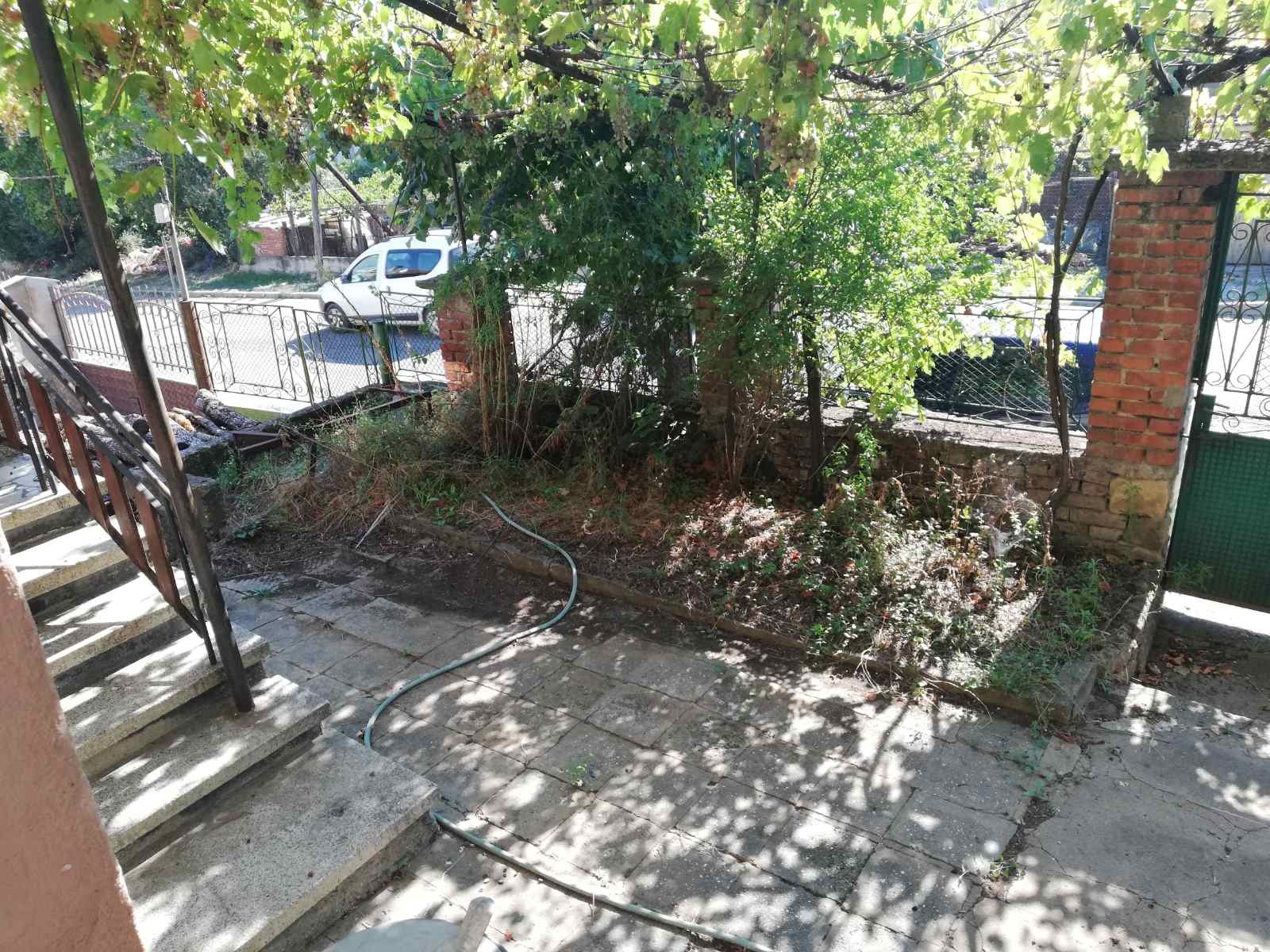 Продава ЕТАЖ ОТ КЪЩА, гр. Средец, област Бургас, снимка 2 - Етаж от къща - 55114169