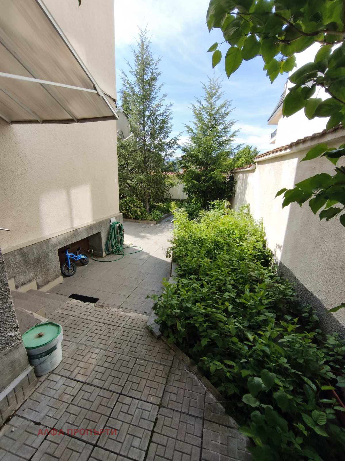 Продава КЪЩА, гр. София, Център, снимка 5 - Къщи - 54520673