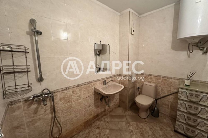 Till salu  1 sovrum Sofia , Lagera , 72 kvm | 44299125 - bild [8]