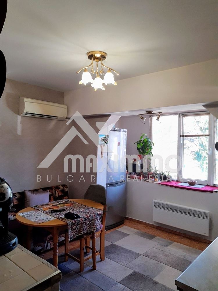 Продава  3-стаен град Варна , Владислав Варненчик 1 , 65 кв.м | 34614630 - изображение [2]