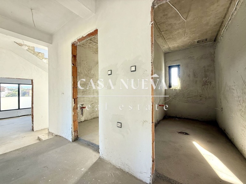 Til salg  Hus Pernik , Iztok , 478 kvm | 92090551 - billede [12]