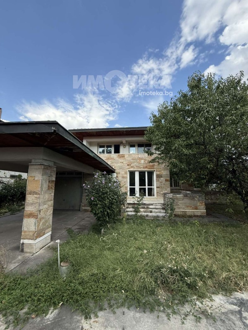 Продава КЪЩА, град София, Орландовци • 420000 € • 46882407 — Holmes.bg