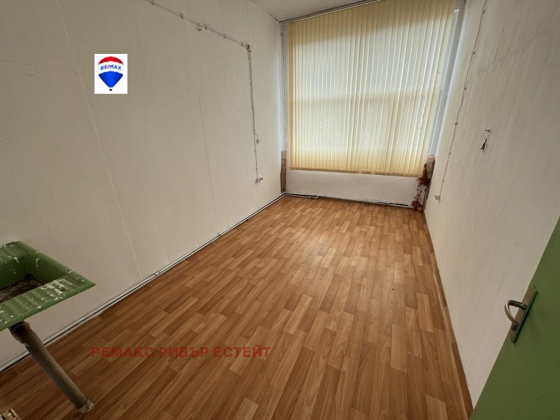 Satılık  Endüstriyel bina Ruse , Rodina 1 , 816 metrekare | 14721777 - görüntü [11]