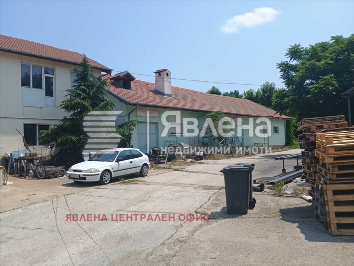 Продава ПРОМ. ПОМЕЩЕНИЕ, гр. Плевен, Индустриална зона