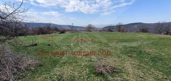 Продава ПАРЦЕЛ, с. Извор, област Пловдив