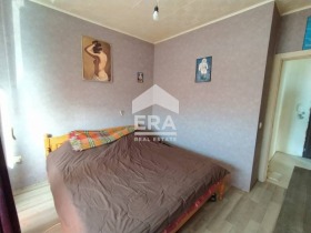 1 dormitorio m-t Pchelina, Varna 7