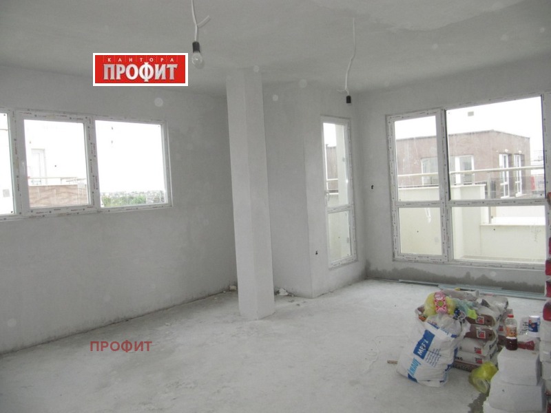 Myytävänä  1 makuuhuone Plovdiv , Komatevsko šose , 94 neliömetriä | 15675848 - kuva [2]