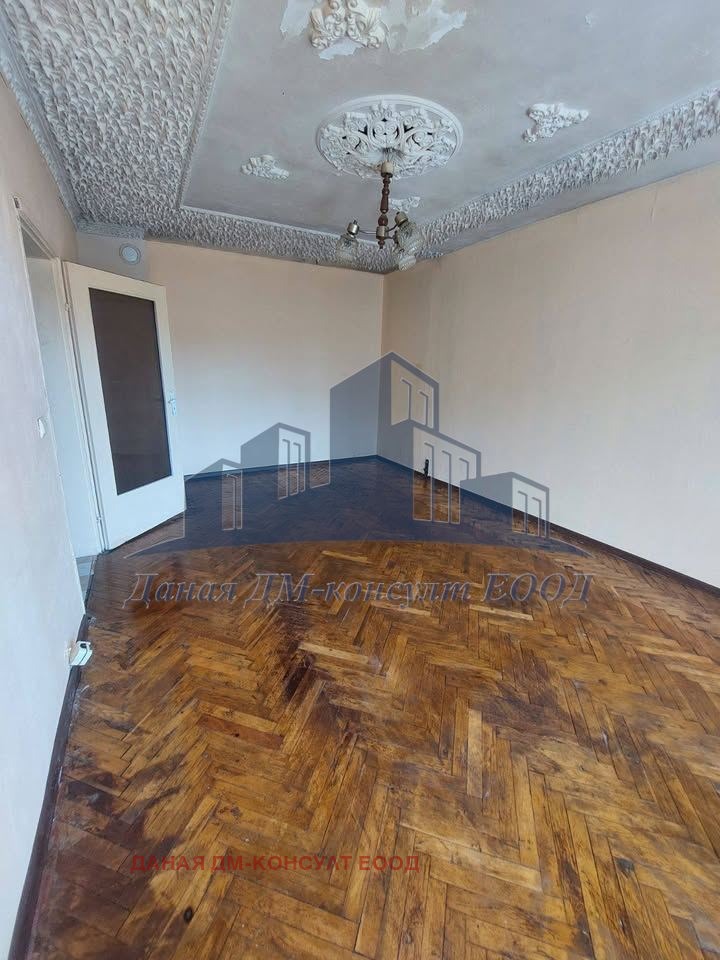 Myytävänä  2 makuuhuonetta Šumen , Bojan Balgaranov 1 , 78 neliömetriä | 63193028 - kuva [3]