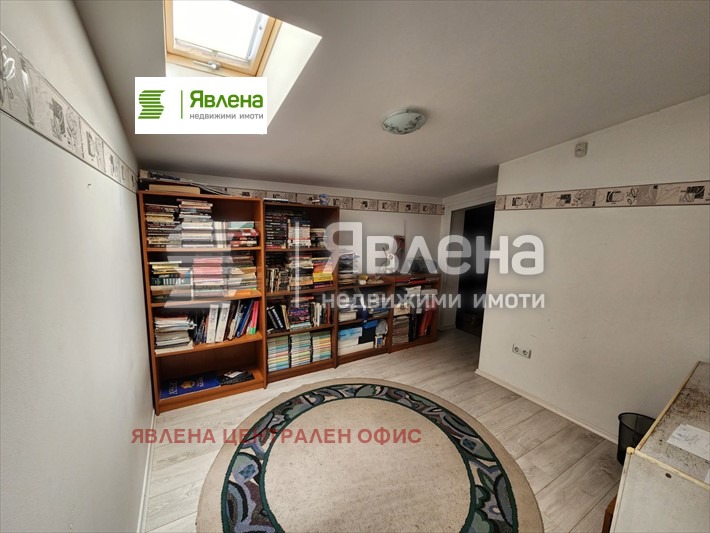 Продава МНОГОСТАЕН, гр. София, Център, снимка 16 - Апартаменти - 54684716