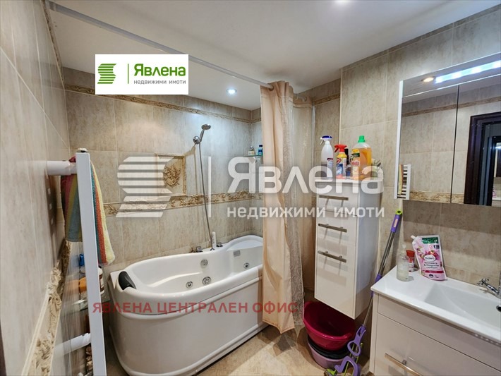 Продава МНОГОСТАЕН, гр. София, Център, снимка 10 - Апартаменти - 54684716
