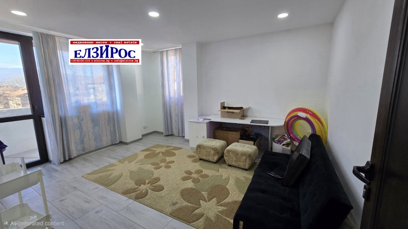 Продава ЕТАЖ ОТ КЪЩА, гр. Кюстендил, Център, снимка 5 - Етаж от къща - 52723612