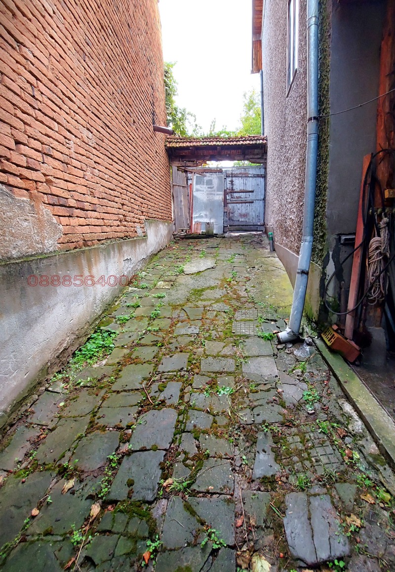 Продава КЪЩА, с. Орешак, област Ловеч, снимка 12 - Къщи - 52782758