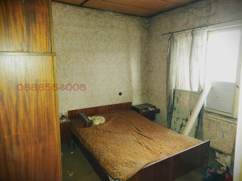 Продава КЪЩА, с. Орешак, област Ловеч, снимка 10 - Къщи - 52782758