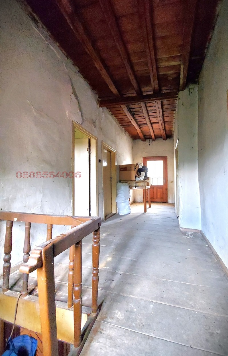 Продава КЪЩА, с. Орешак, област Ловеч, снимка 5 - Къщи - 52782758