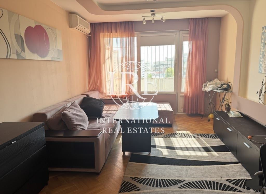 Продава 3-СТАЕН, гр. Варна, Владислав Варненчик 1