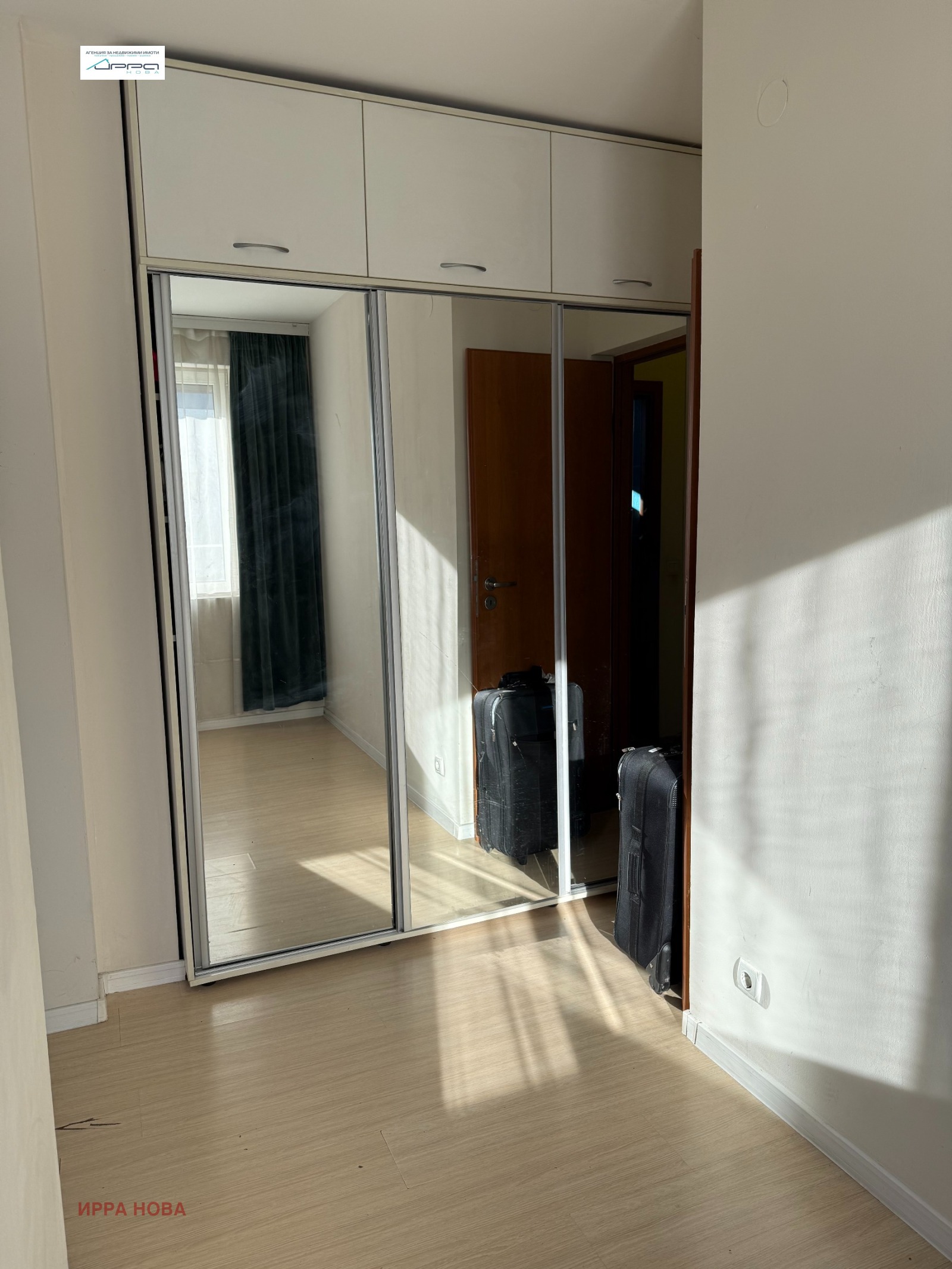 Продава 4-СТАЕН, гр. София, Център, снимка 8 - Апартаменти - 55396261