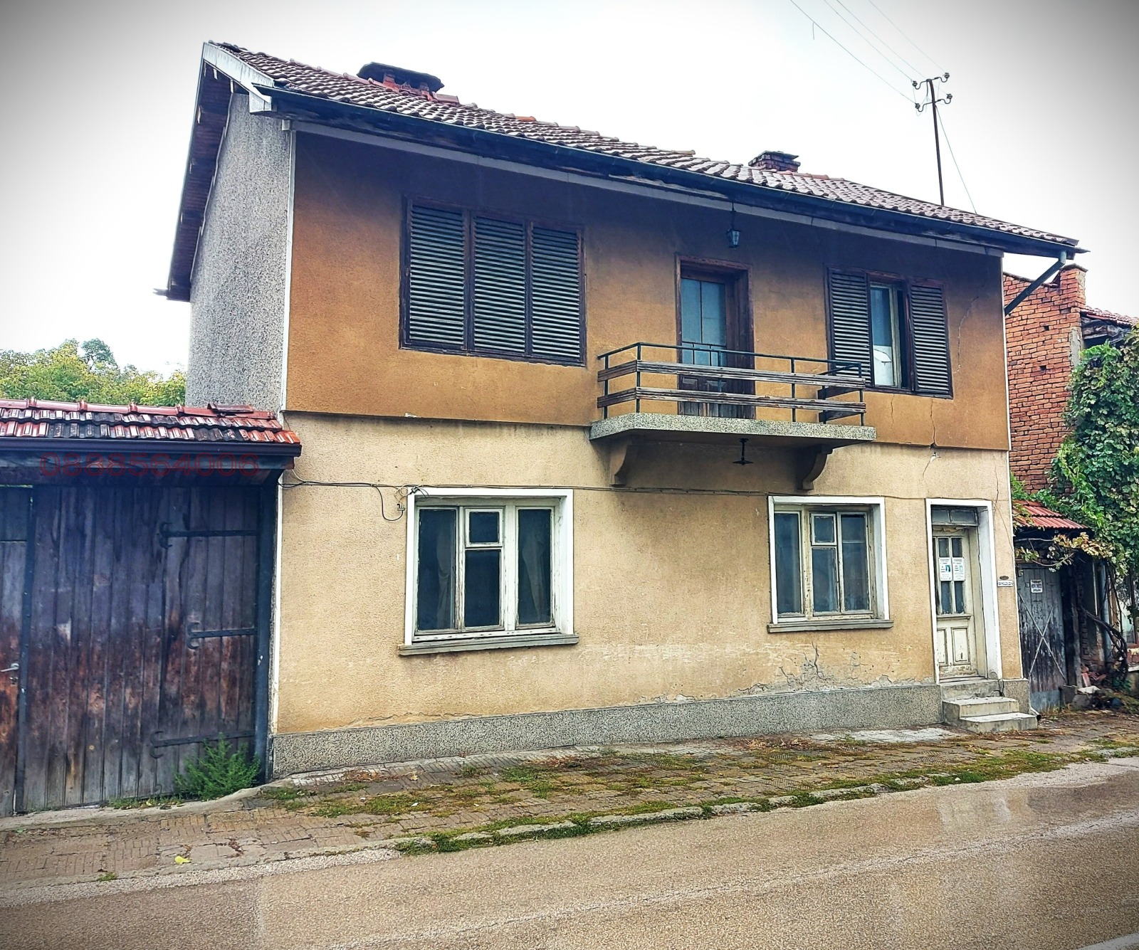 Продава КЪЩА, с. Орешак, област Ловеч, снимка 2 - Къщи - 54617300