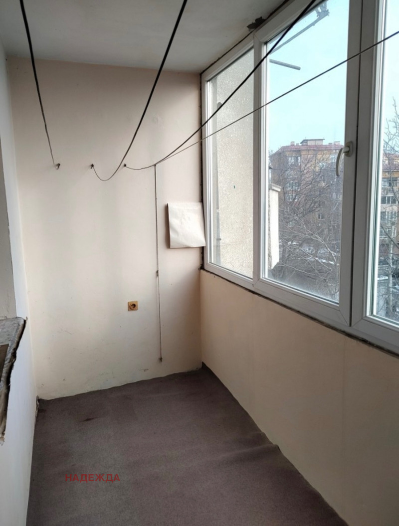 Продава  2-стаен град Плевен , Широк център , 72 кв.м | 75054524 - изображение [15]