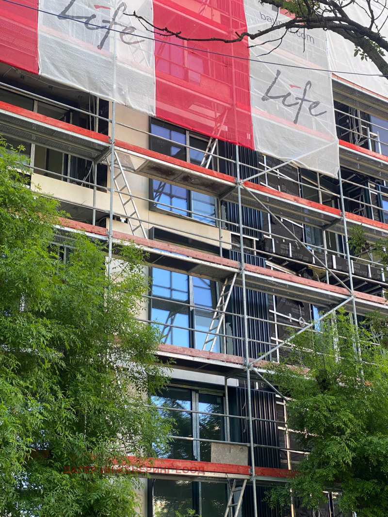 Продава  2-стаен град София , Стрелбище , 92 кв.м | 35442079