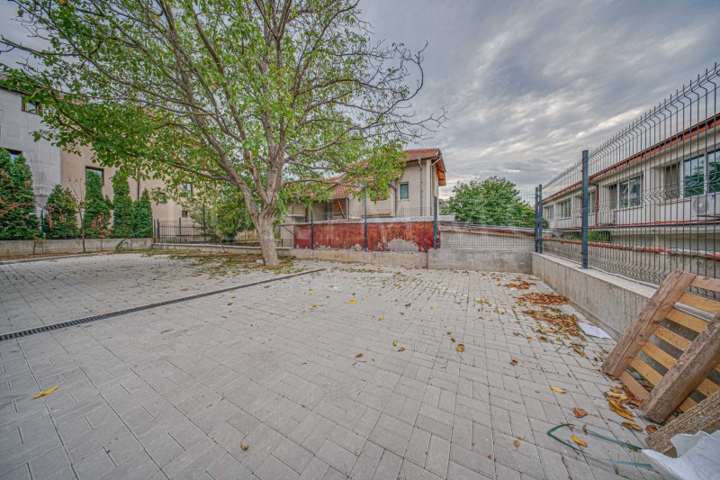 De vânzare  2 dormitoare Sofia , Crâstova vada , 111 mp | 65116773 - imagine [16]