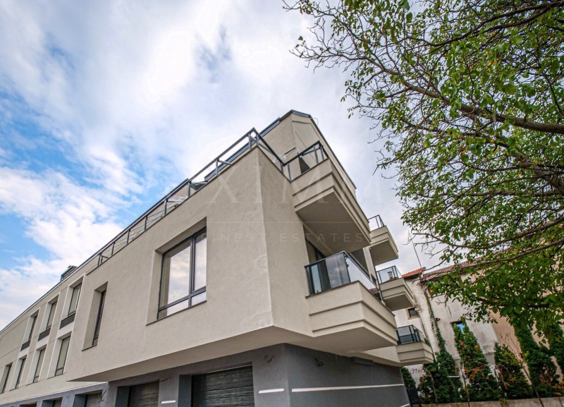 De vânzare  2 dormitoare Sofia , Crâstova vada , 111 mp | 65116773