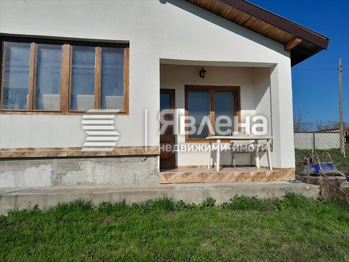 Продава КЪЩА, с. Малки Воден, област Хасково, снимка 3 - Къщи - 54419410