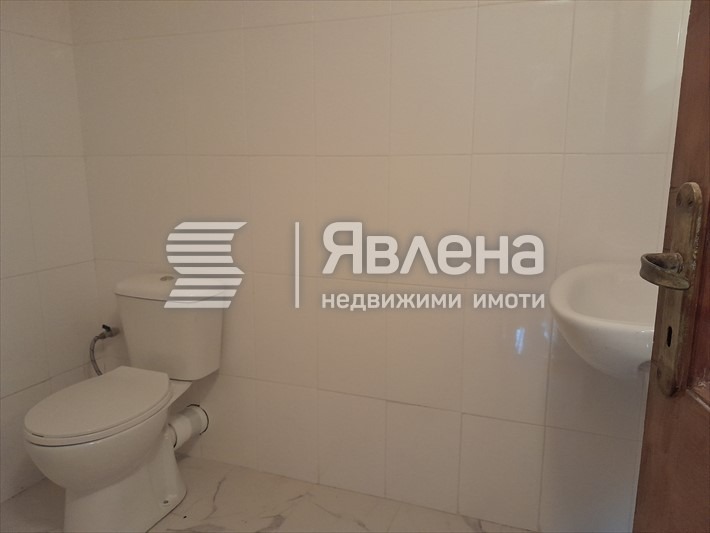Продава КЪЩА, с. Малки Воден, област Хасково, снимка 13 - Къщи - 54419410