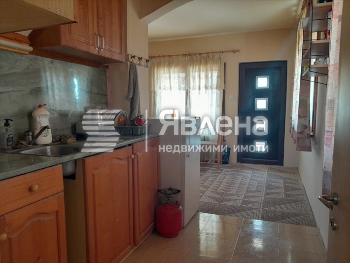 Продава КЪЩА, с. Малки Воден, област Хасково, снимка 7 - Къщи - 54419410
