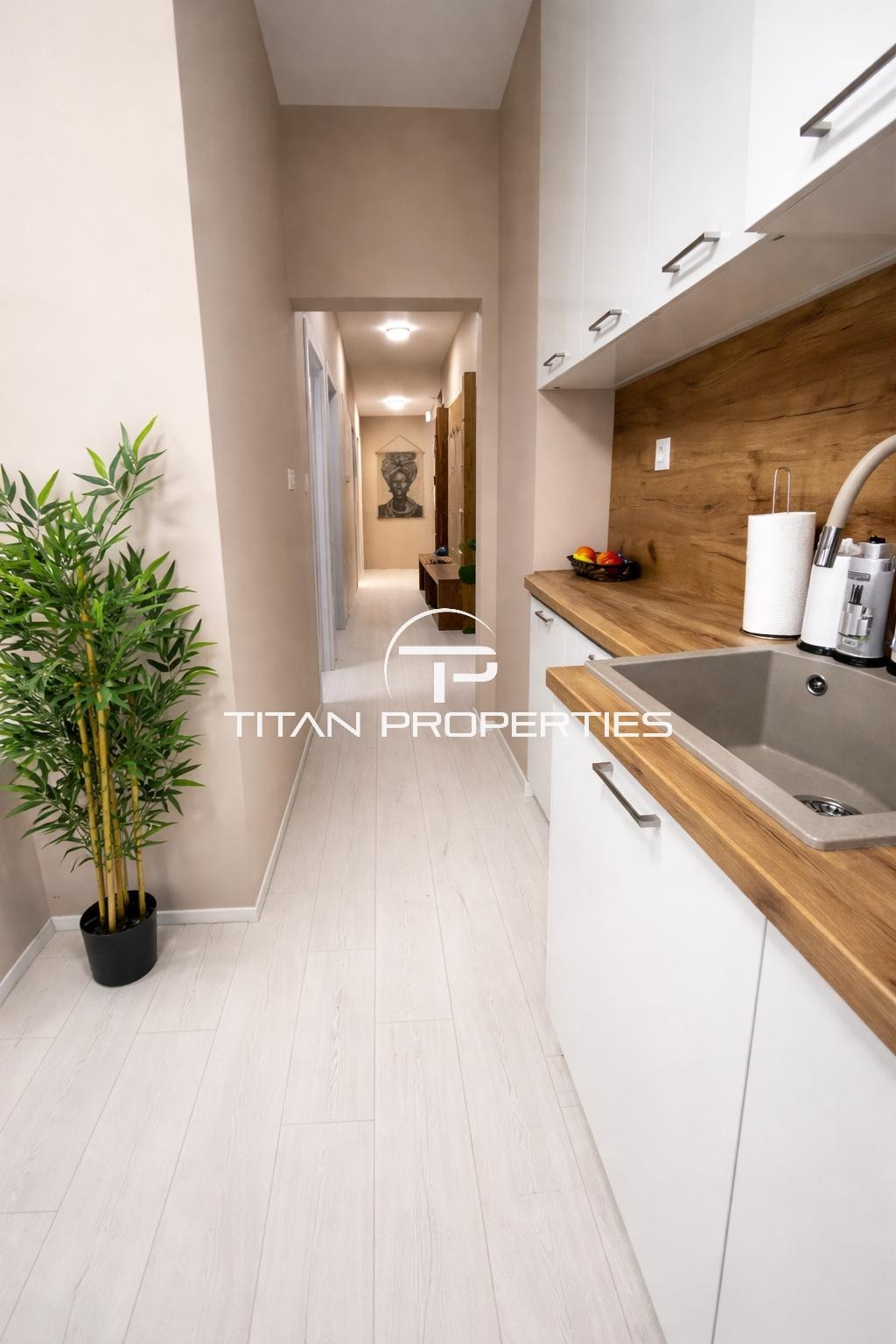 Продава 3-СТАЕН, гр. Пловдив, Христо Смирненски, снимка 2 - Апартаменти - 53949507