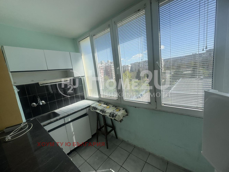 En venta  Estudio Sofia , Mladost 4 , 43 metros cuadrados | 34618392 - imagen [4]