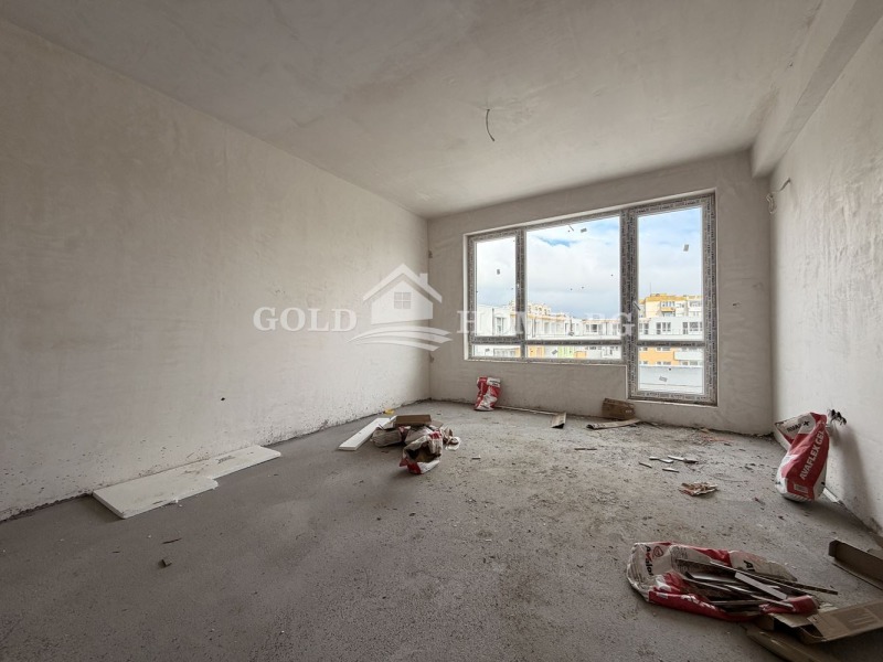 Продава  2-стаен град Пловдив , Остромила , 64 кв.м | 60975843 - изображение [2]