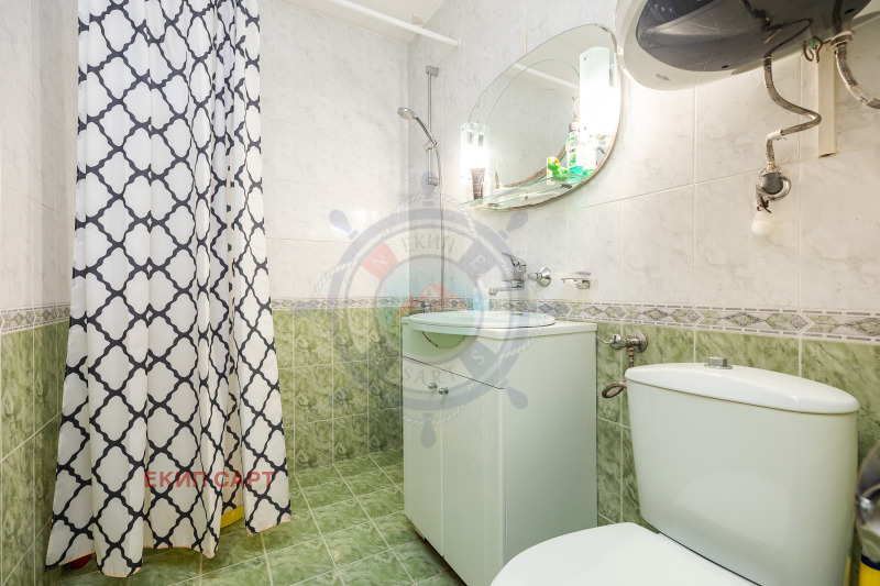 Продава МНОГОСТАЕН, гр. Варна, Левски 1, снимка 16 - Апартаменти - 52620292