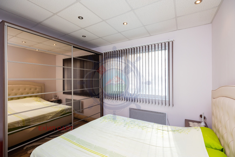 Продава МНОГОСТАЕН, гр. Варна, Левски 1, снимка 10 - Апартаменти - 52620292