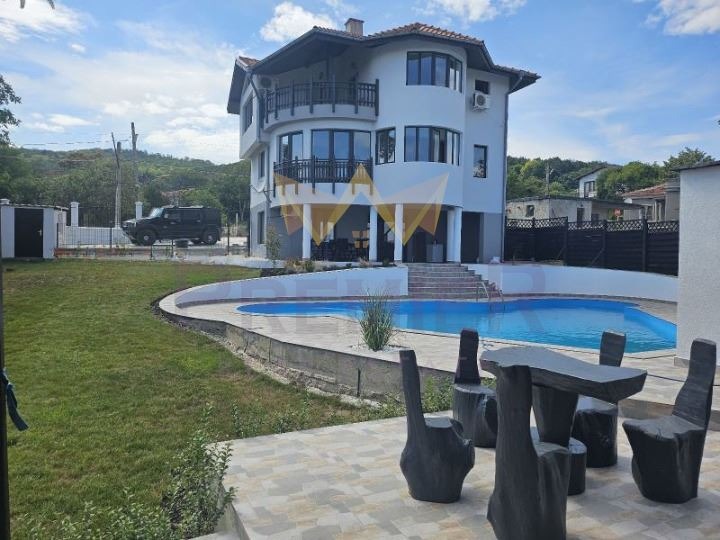 Продава  Къща, област Добрич, с. Рогачево •  315 000 EUR • ID 16997629 — holmes.bg - [1] 