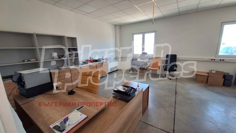 Продава  Склад област Пловдив , с. Голям чардак , 11774 кв.м | 66238675 - изображение [4]