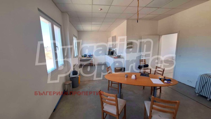 Продава  Склад област Пловдив , с. Голям чардак , 11774 кв.м | 66238675 - изображение [17]