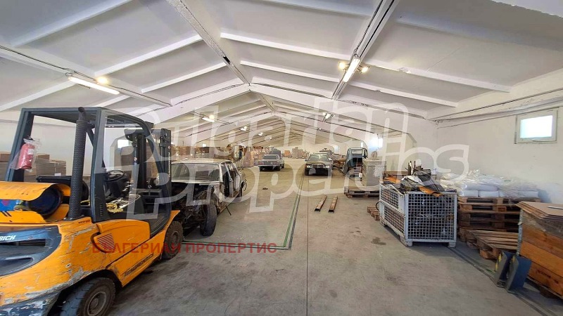 Продава  Склад област Пловдив , с. Голям чардак , 11774 кв.м | 66238675 - изображение [3]